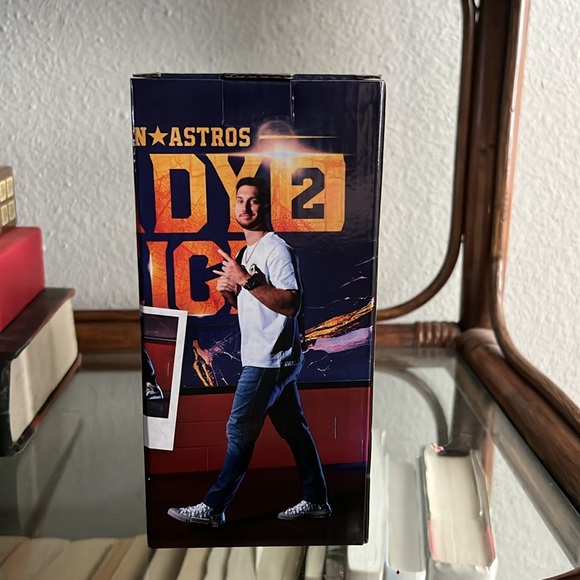 Houston Astros Kyle Tucker Lifestyle Bobblehead - Picture 3 of 5